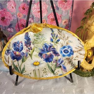DECOUPAGE CLAM SHELL DECOUPAGE FLOWERS TRINKET DISH